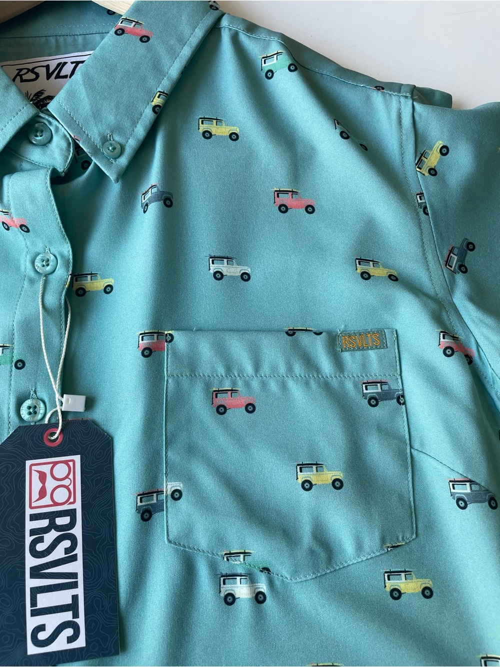 RSVLTS Women’s Teal KUNUFLEX Short Sleeve Shirt with Car Print NWT - Picture 5 of 16